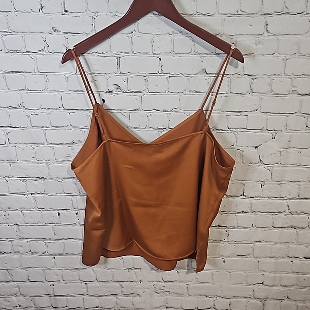 💙 Matte satin cami - Picture 4 of 7